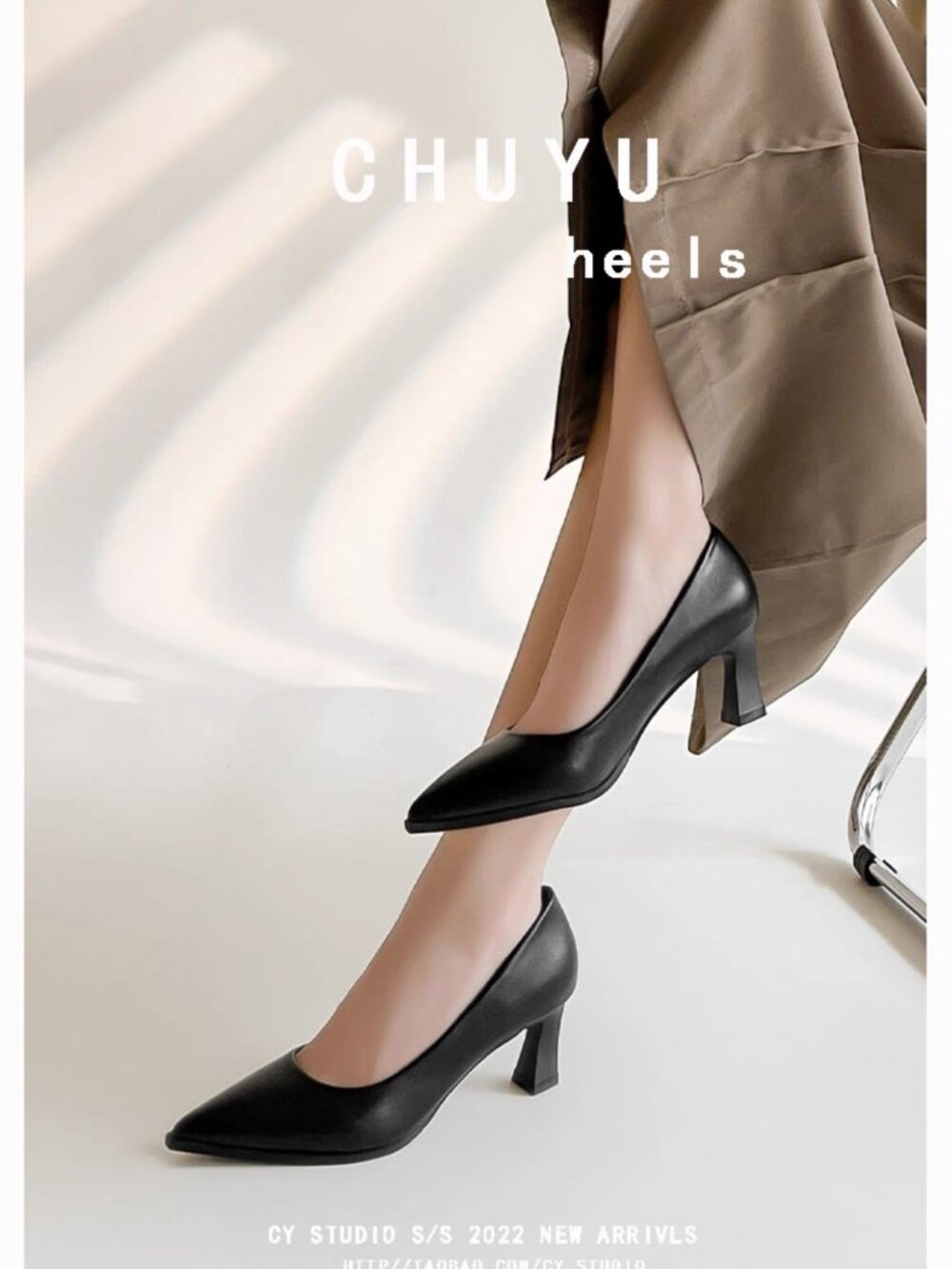 Black Pointed Toe Low Heel Pumps Size 6 Fits 6/6.5